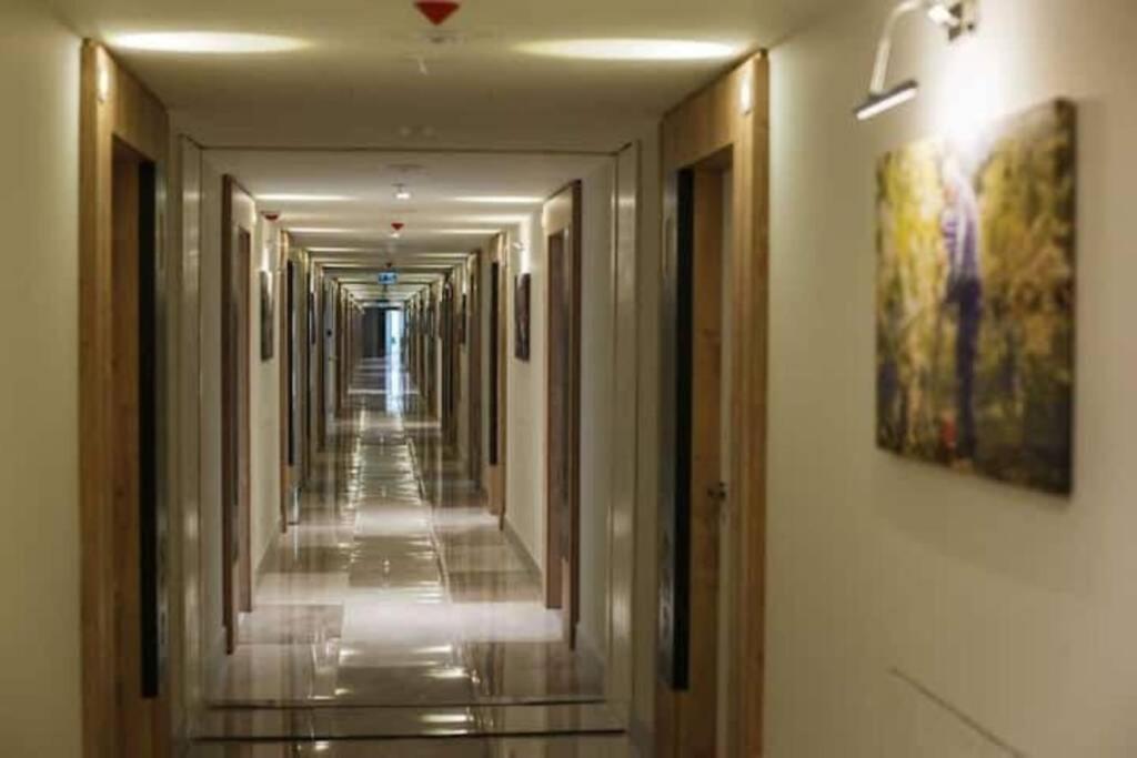 Luxury Aparthotel In Orbi City Sea View 바투미 외부 사진